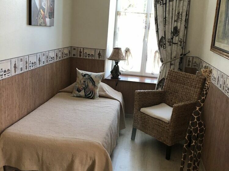 اتاق راحتی, De La Loire