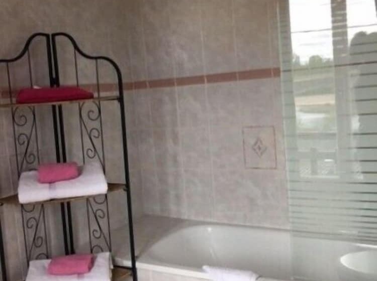 舒适型房间, De La Loire