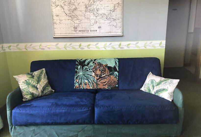 חדר סופריור, De La Loire