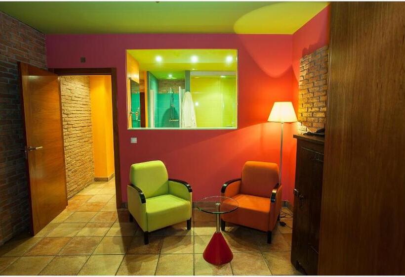 小型套房, Ibaiondo