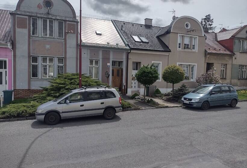 جناح, Pension Fontana Svitavy