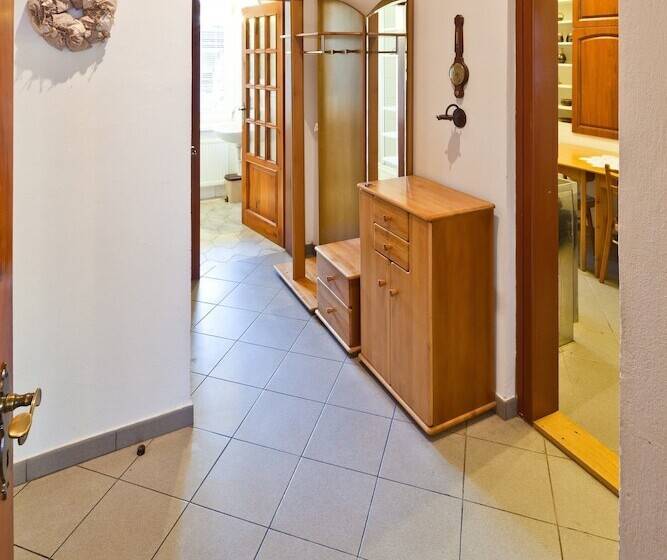 جناح, Pension Fontana Svitavy