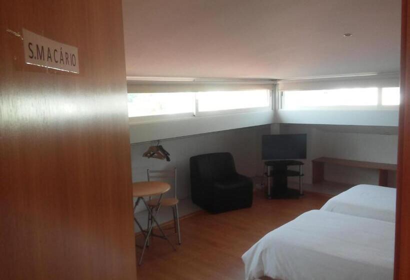 스탠다드 트리플 룸, Penthouse   Low Cost