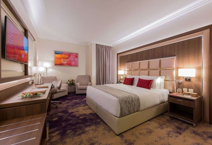 高级大房间, Ramada By Wyndham Continental Jeddah