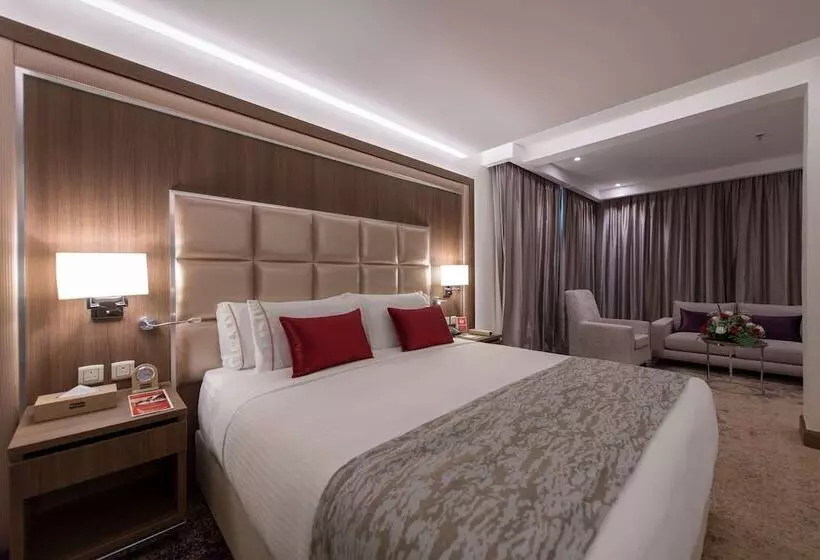 اتاق پرمیوم, Ramada By Wyndham Continental Jeddah