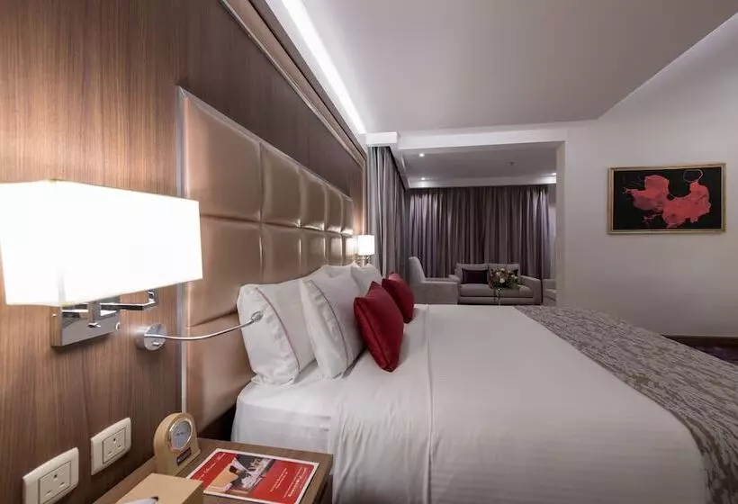 اتاق پرمیوم, Ramada By Wyndham Continental Jeddah