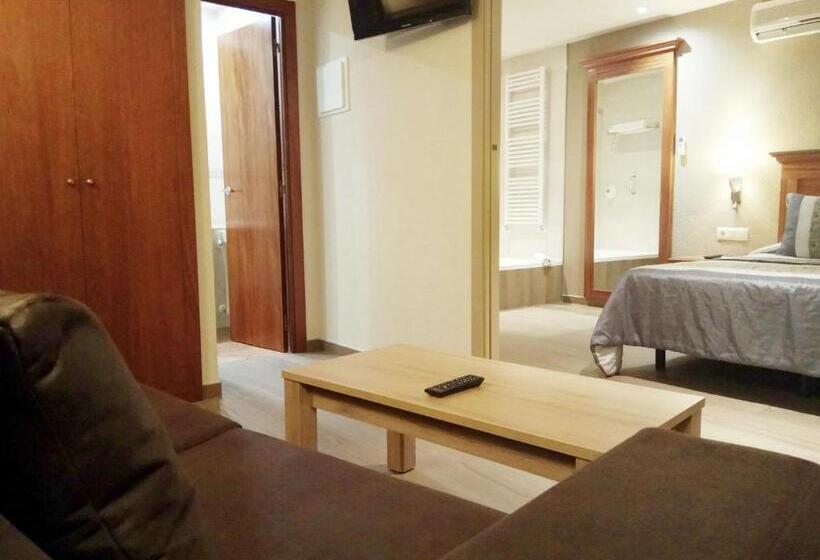 سوییت, Restaurante La Quadra