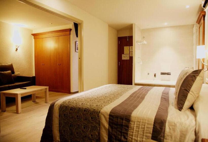 سوییت, Restaurante La Quadra