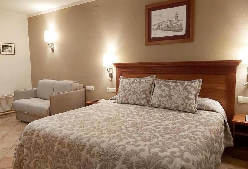 اتاق سوپریور, Restaurante La Quadra