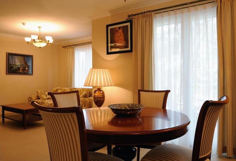 جناح رئاسى, Solitudo