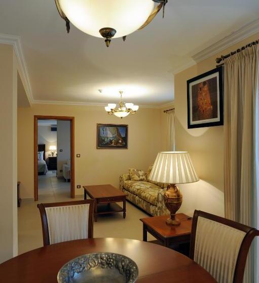 סוויטה נשיאותית, Solitudo