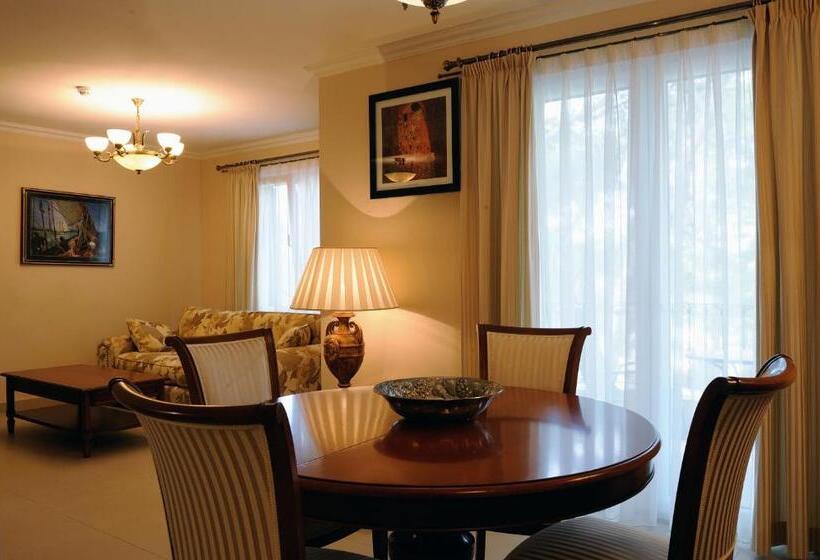 プレジデントスイートルーム, Solitudo