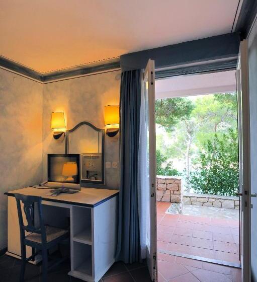 חדר סטנדרטי יחיד עם נוף לים, Solitudo