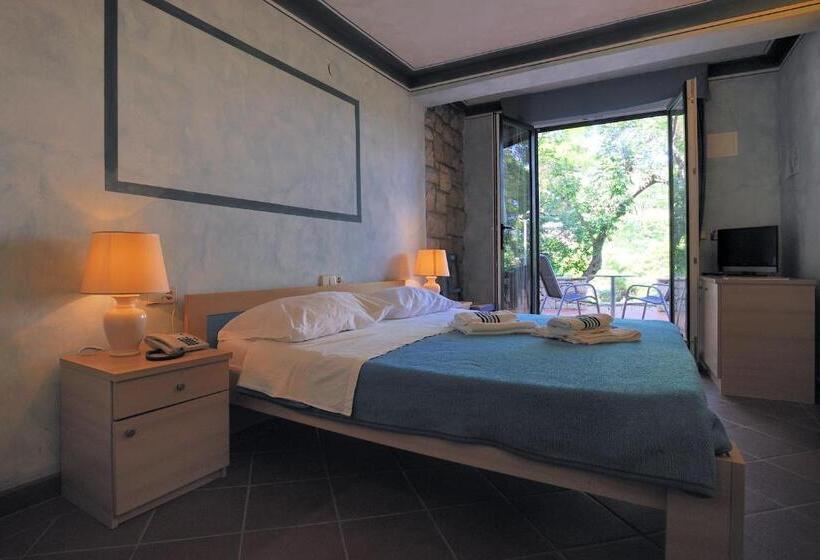 オーシャンビューのスタンダードシングルルーム, Solitudo