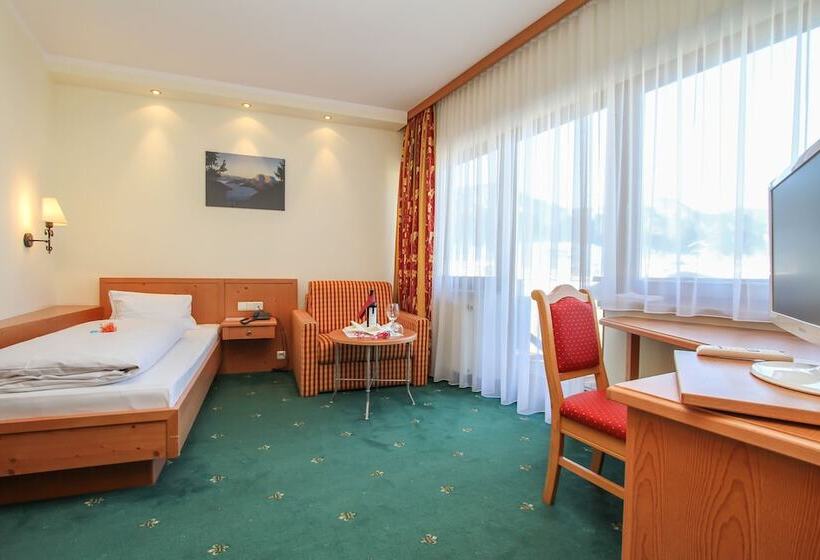 חדר קומפורט יחיד, Tiroler Adler Bed & Breakfast