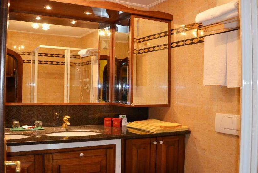 اتاق سوپریور, Seehotel Porcia