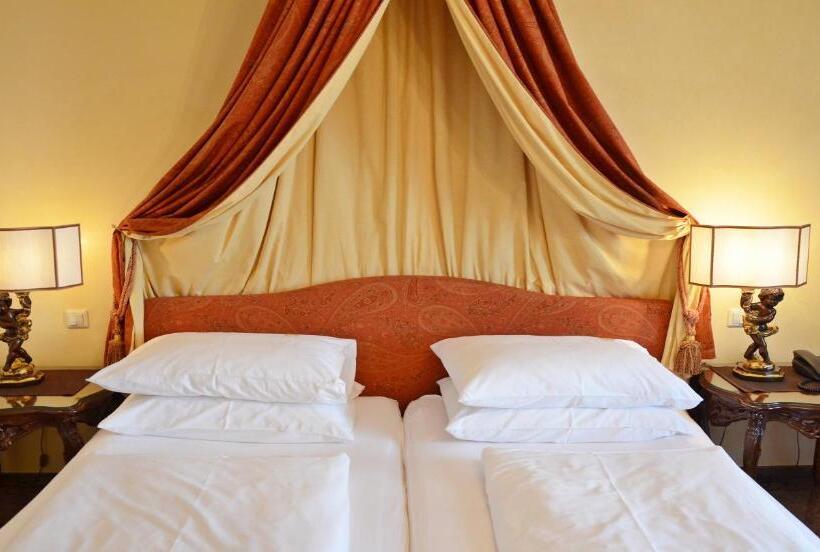 اتاق سوپریور, Seehotel Porcia