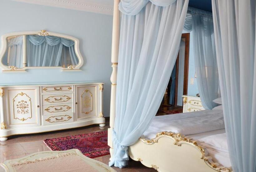3 Bedroom Suite, Seehotel Porcia