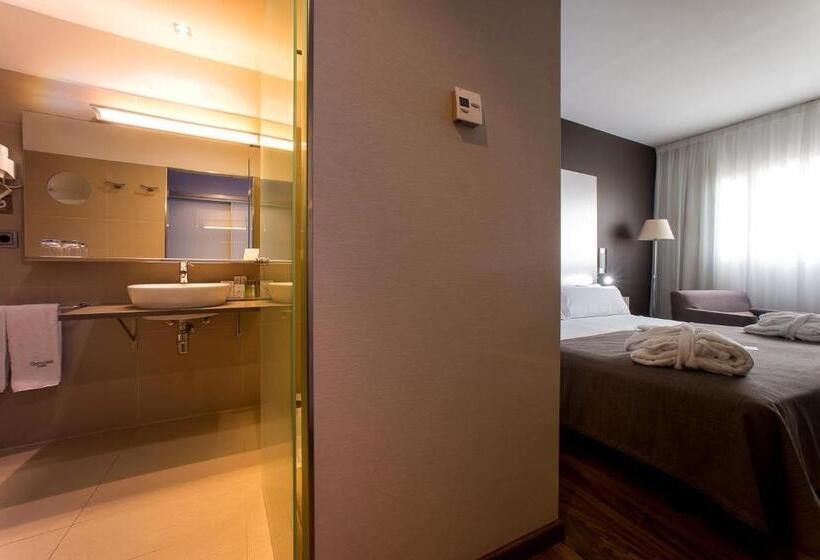 اتاق استاندارد سه نفره, Sercotel Jc1 Murcia