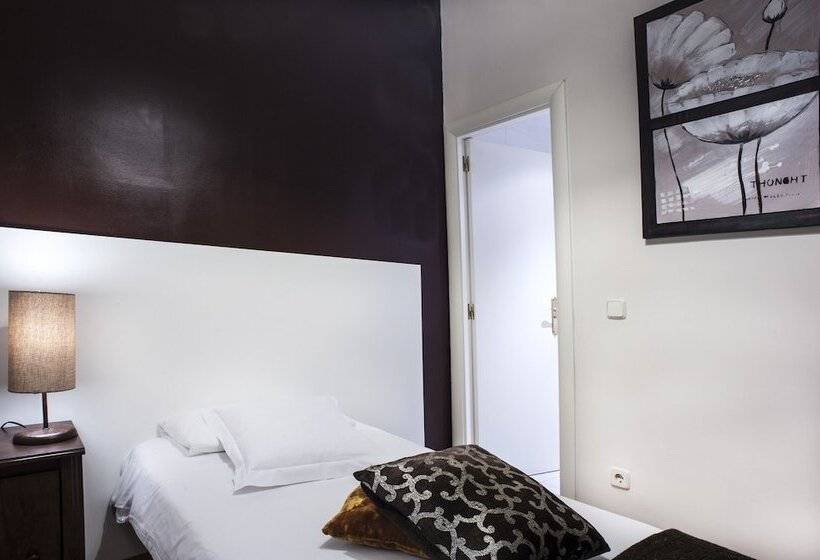 Standard Room, Thc Gran Via Hostel