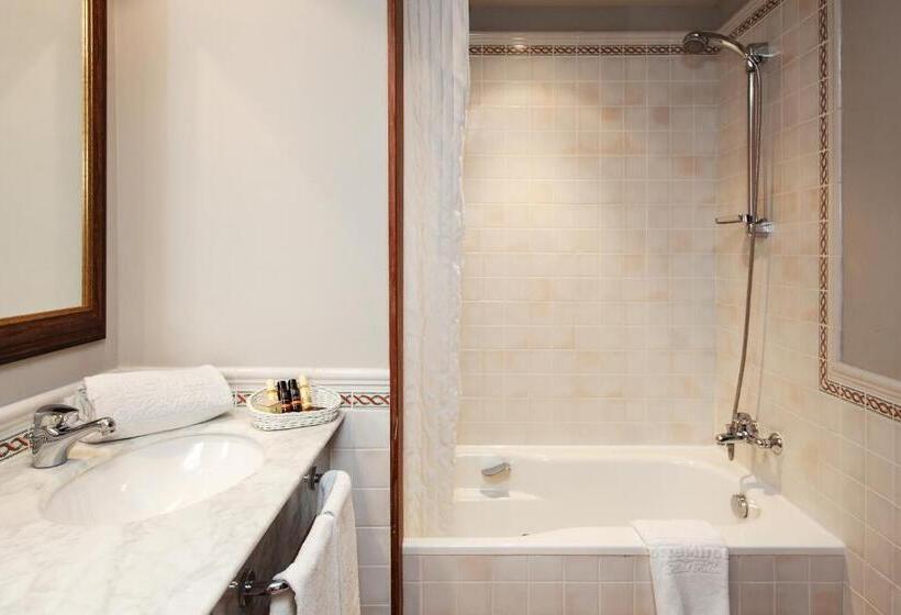 Апартаменты 2 спальни Вид на Сад, Apartahotel Suites Vila Birdie