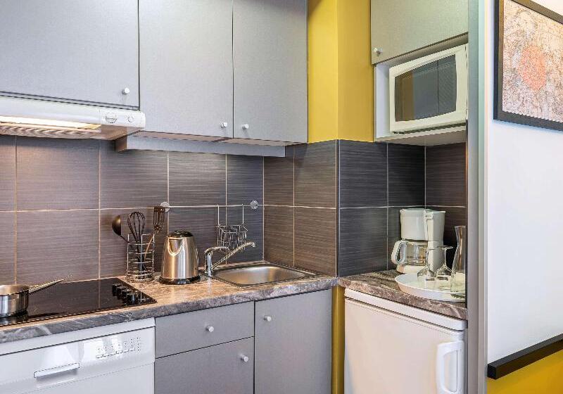 Студио Стандарт с Балконом, Aparthotel Adagio Paris Montrouge