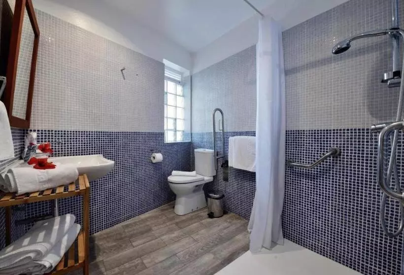 آپارتمان 2 خوابه, Apartamentos Adjovimar