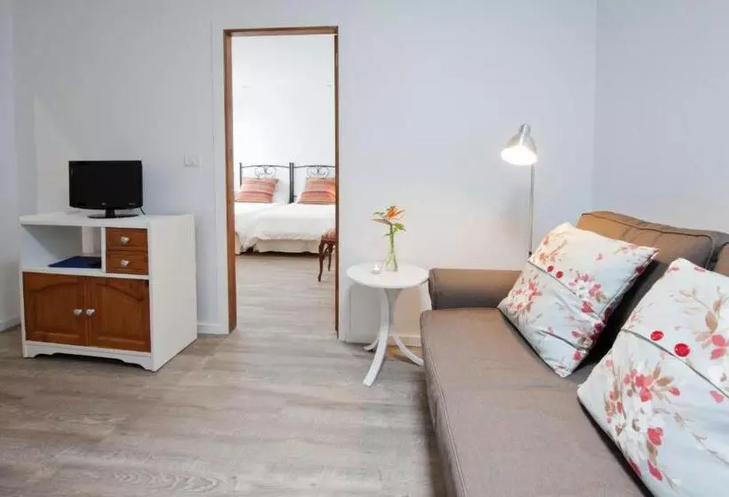 اتاق استاندارد, Apartamentos Adjovimar