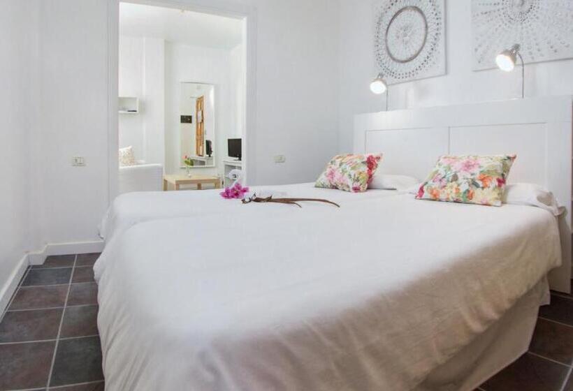 Номер Стандарт, Apartamentos Adjovimar