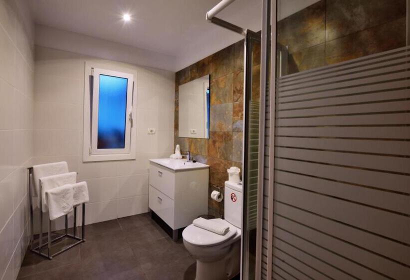Апартаменты 2 Спальни, Apartamentos Adjovimar