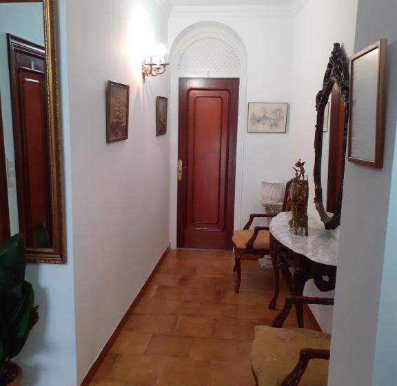 Апартаменты 1 Спальня, Apartamentos Isabel