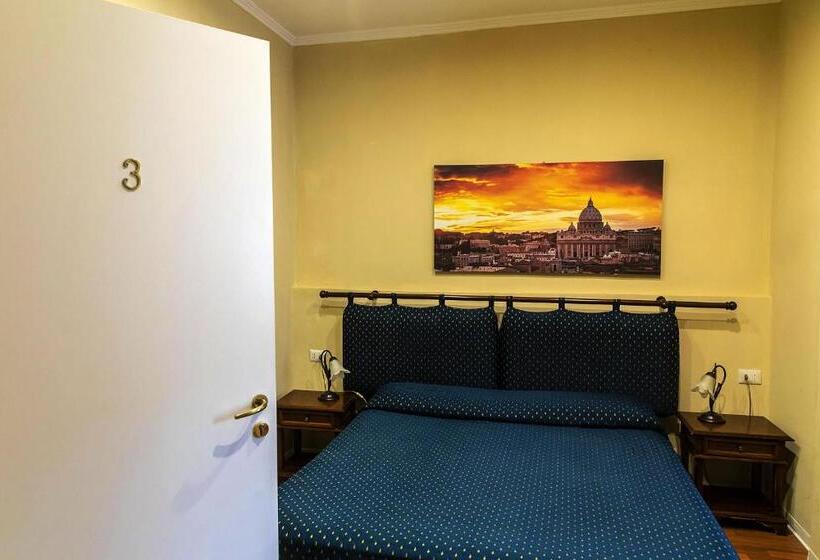 اتاق اکونومی, Sole E Luna