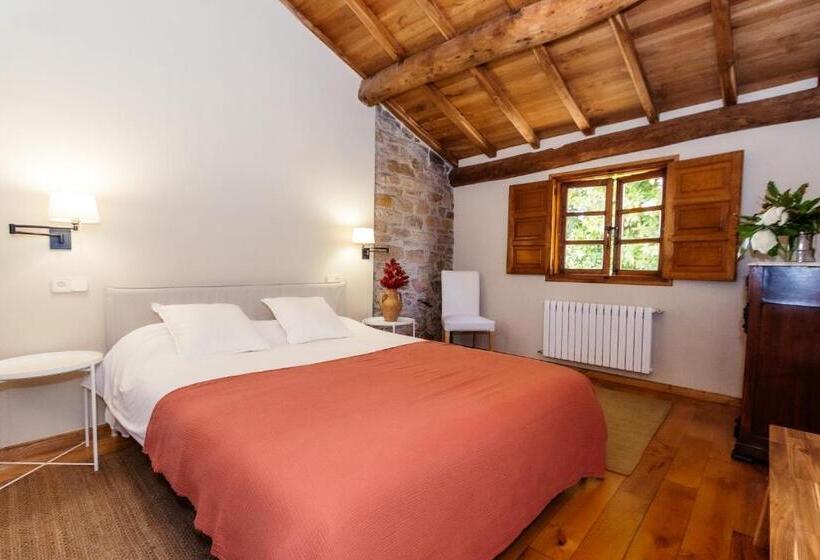 Дом 3 Спальни, Casa Grande De Cornide Santiago De Compostela