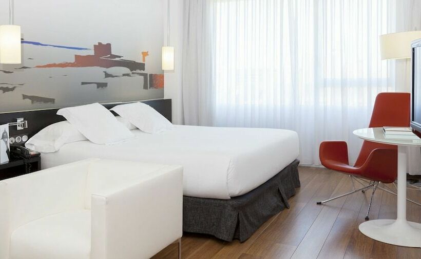 اتاق اجرایی, Axor Barajas