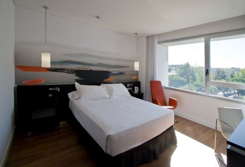 اتاق استاندارد, Axor Barajas