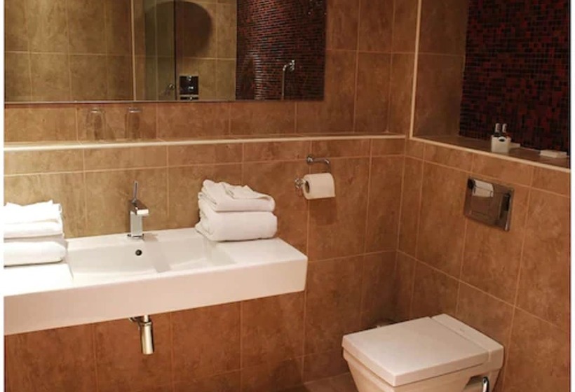 جناح جونيور, Blanco S