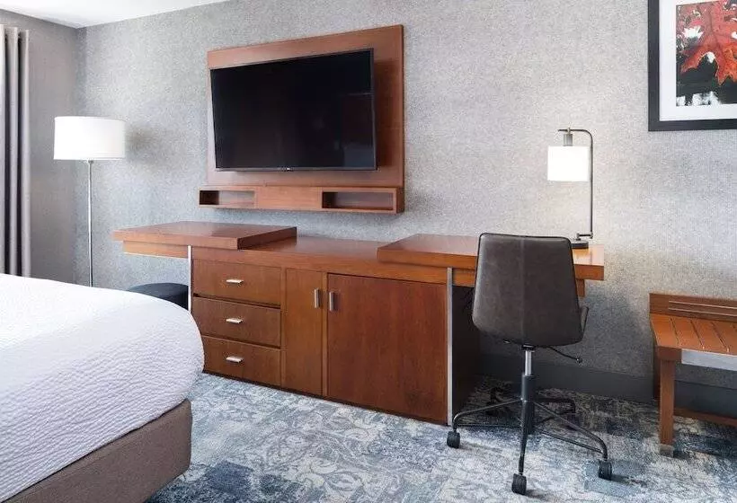 デラックスルーム, Four Points By Sheraton Victoria Gateway