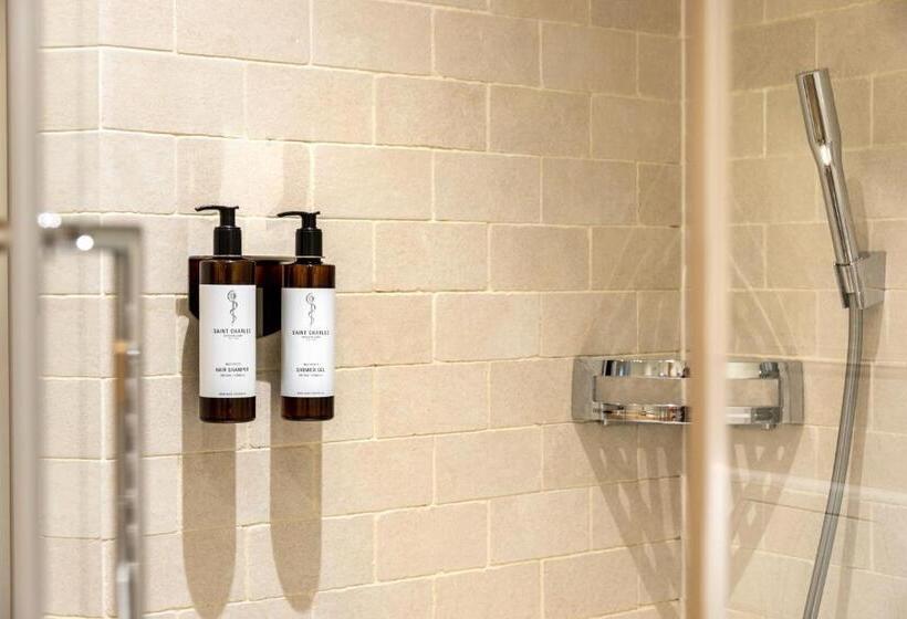 جناح, Grünauerhof