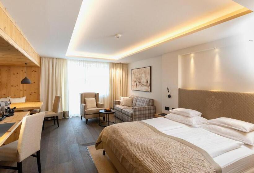 جناح غرفتين نوم, Grünauerhof