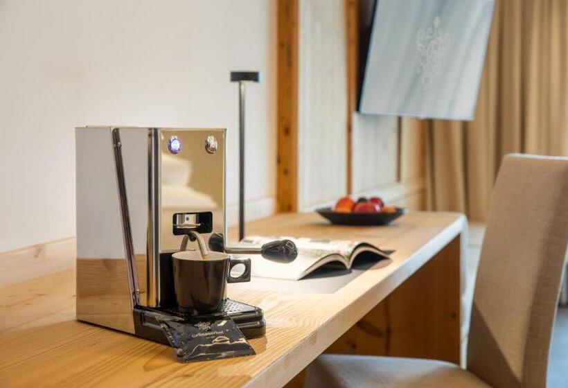 جناح غرفتين نوم, Grünauerhof