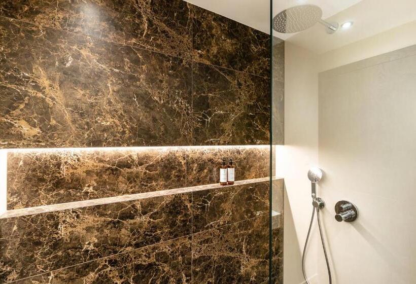 غرفة سوبيريور, Grünauerhof