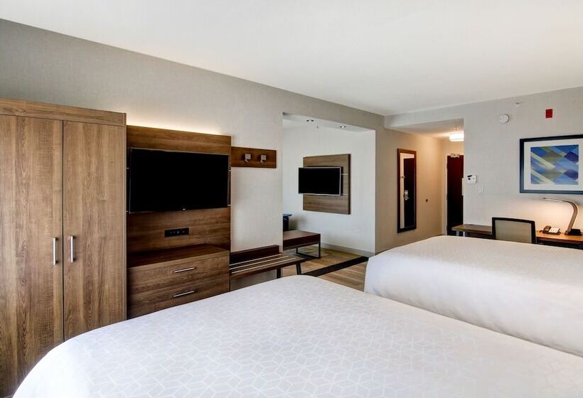 جناح, Holiday Inn Express Hotel & Suites Toronto   Markham, An Ihg