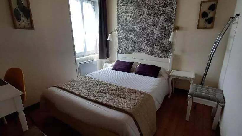 اتاق استاندارد با چشمانداز باغ, Le Relais De Launay