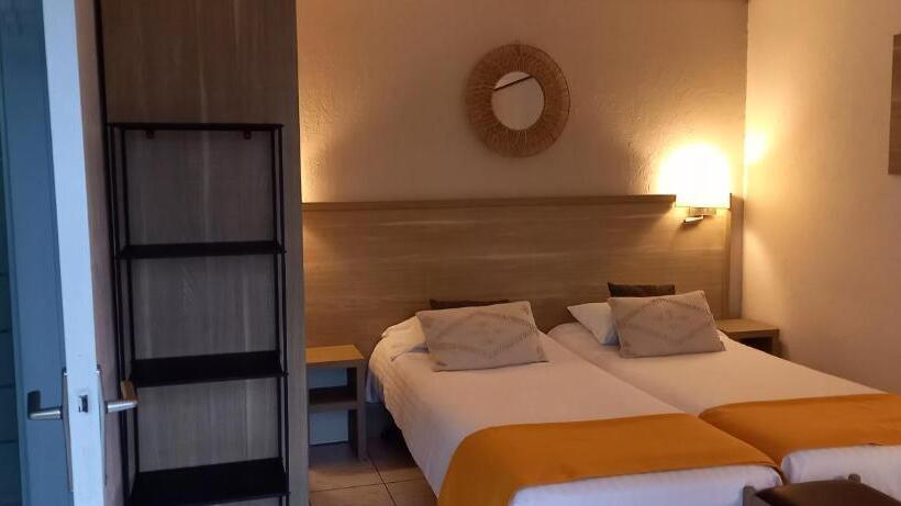 一楼标准间, Le Relais De Launay