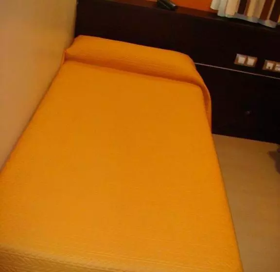 Standard Yhden Hengen Huone, León Tierra De Vinos