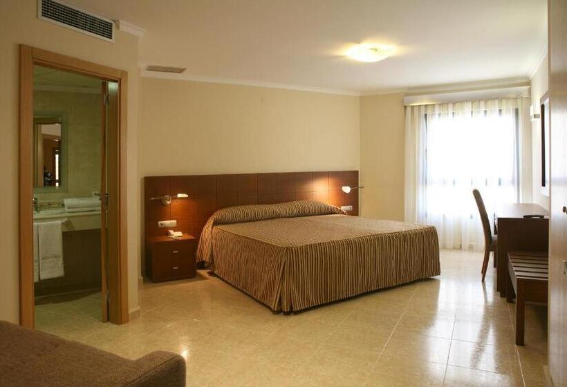 חדר סופריור, Nou Avenida