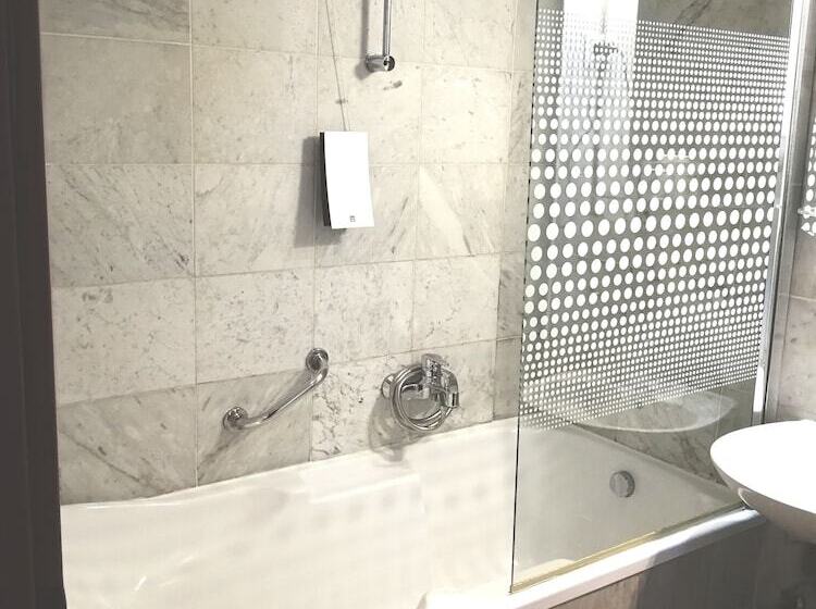 Номер Стандарт, Phoenix