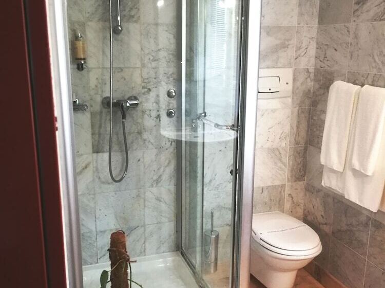 Номер Стандарт Трехместный, Phoenix