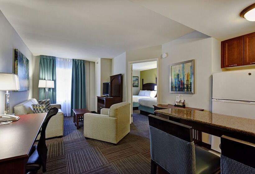 جناح, Staybridge Suites Guelph, An Ihg