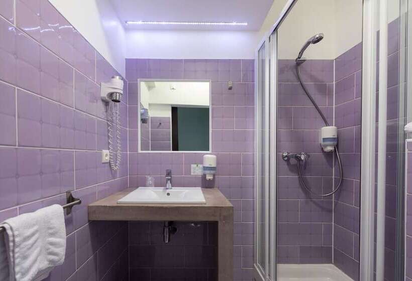 スタンダードルーム, Sud Hôtel Restaurant